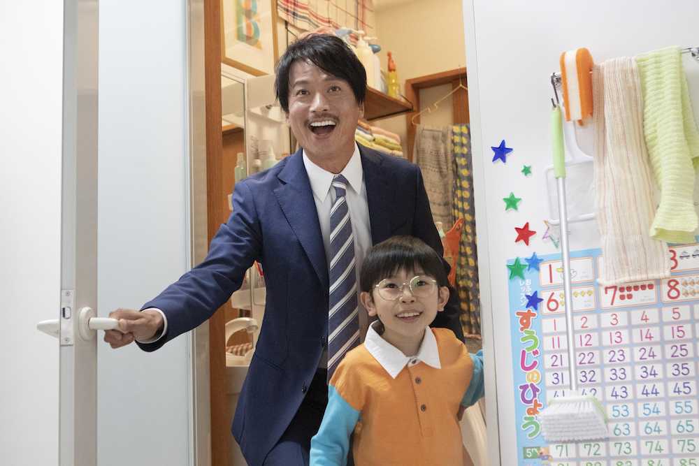 【画像・写真】椎名桔平　タケコプターでどこへ行く？家中どこでも「ドア〜　ドア〜」