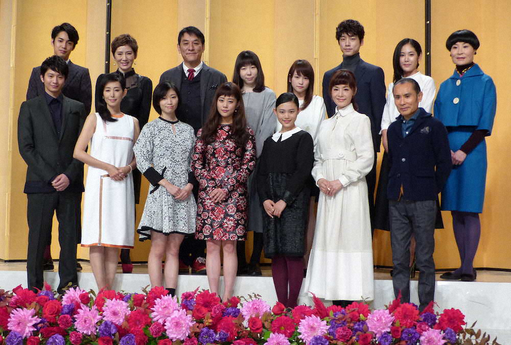 NHK「とと姉ちゃん」（後列左から3人目）