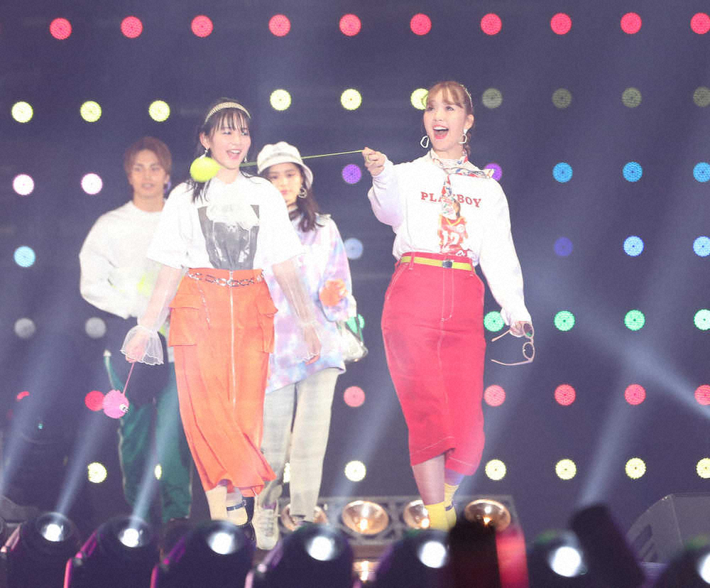 【画像・写真】【写真特集２】TGC～にこるん、ゆきぽよ、新川優愛、飯豊まりえらが華麗にウオーキング