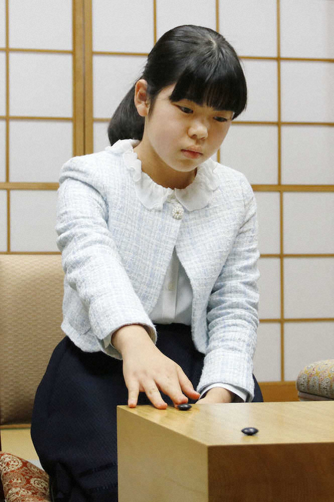 【画像・写真】囲碁12歳プロ棋士、上野初段目標は「女流タイトル」
