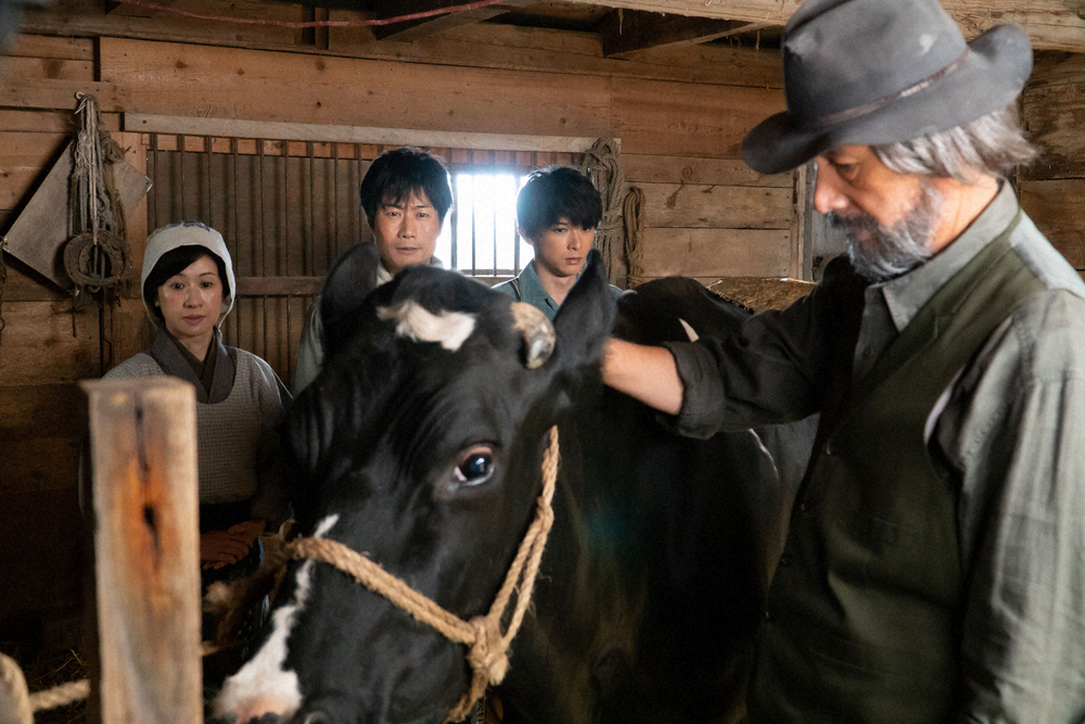 【画像・写真】【明日4月26日のなつぞら】第23話　近づく演劇大会　舞台背景画を任された天陽が表現したものは…