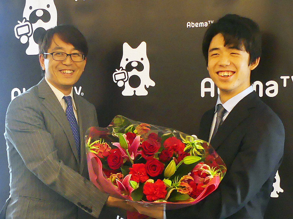【画像・写真】羽生九段「努力重ねる」藤井七段「歴史を受け継ぐ」24年めどに将棋会館移転