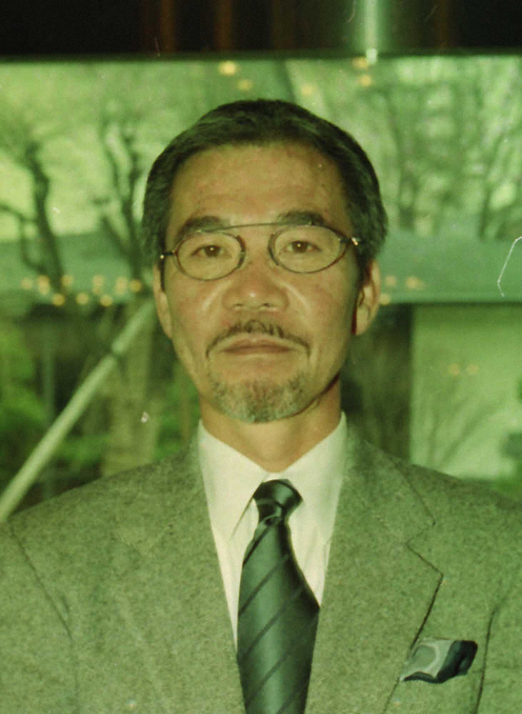 【画像・写真】千家　和也（せんけ・かずや＝本名村越英文＝むらこし・ひでふみ）1946年（昭21）生まれ、千葉県出身。早大教育学部中退。1970年デビュー。82年本名で書いた小説「だから言わないコッチャナイ」でオール読物新人賞。