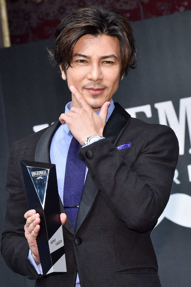 【画像・写真】佐々木蔵之介　結婚質問NGのはずが…武田真治の無茶ぶりに「目指します、頑張ります！」