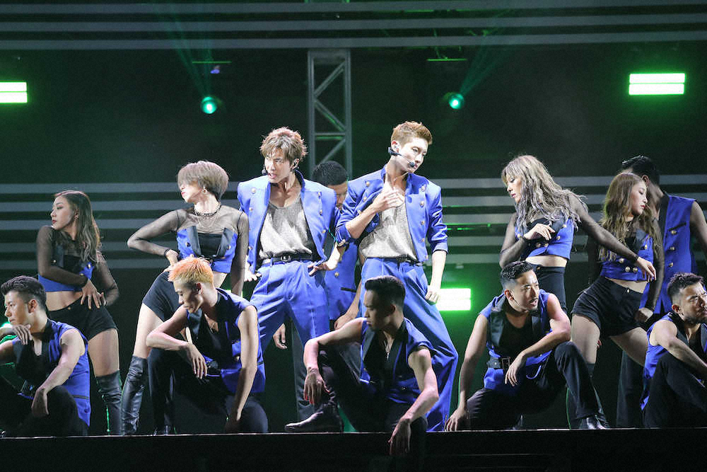 【画像・写真】東方神起「a―nation」大トリ、6年ぶり大阪登場にユンホ笑み