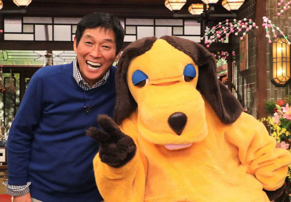 関西テレビ「さんまのまんまSP」に出演の明石家さんま（左）とまんま