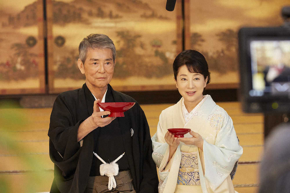 【画像・写真】渡哲也1年ぶり仕事復帰　「松竹梅」CM撮影「大きな喜びに」力強く決めゼリフ