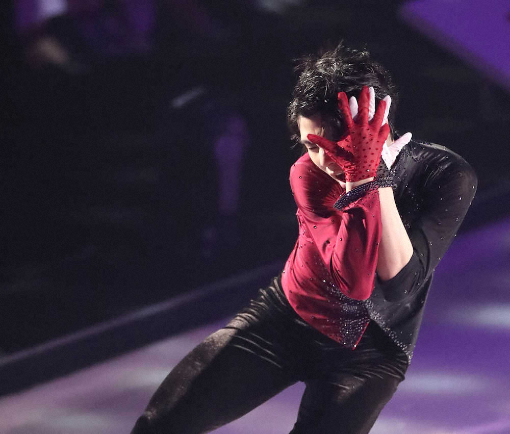 【画像・写真】Toshlは描く　キャンバスがステージに「心と体が歌以外の表現を求めた」