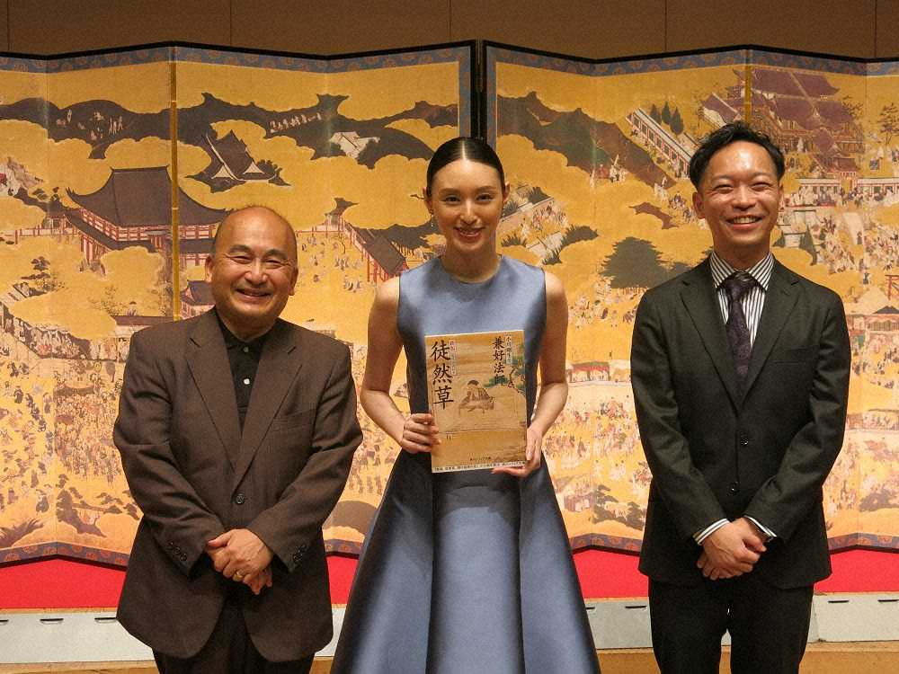 【画像・写真】栗山千明　身が引き締まる着物姿での朗読「声がちゃんと出るか…」