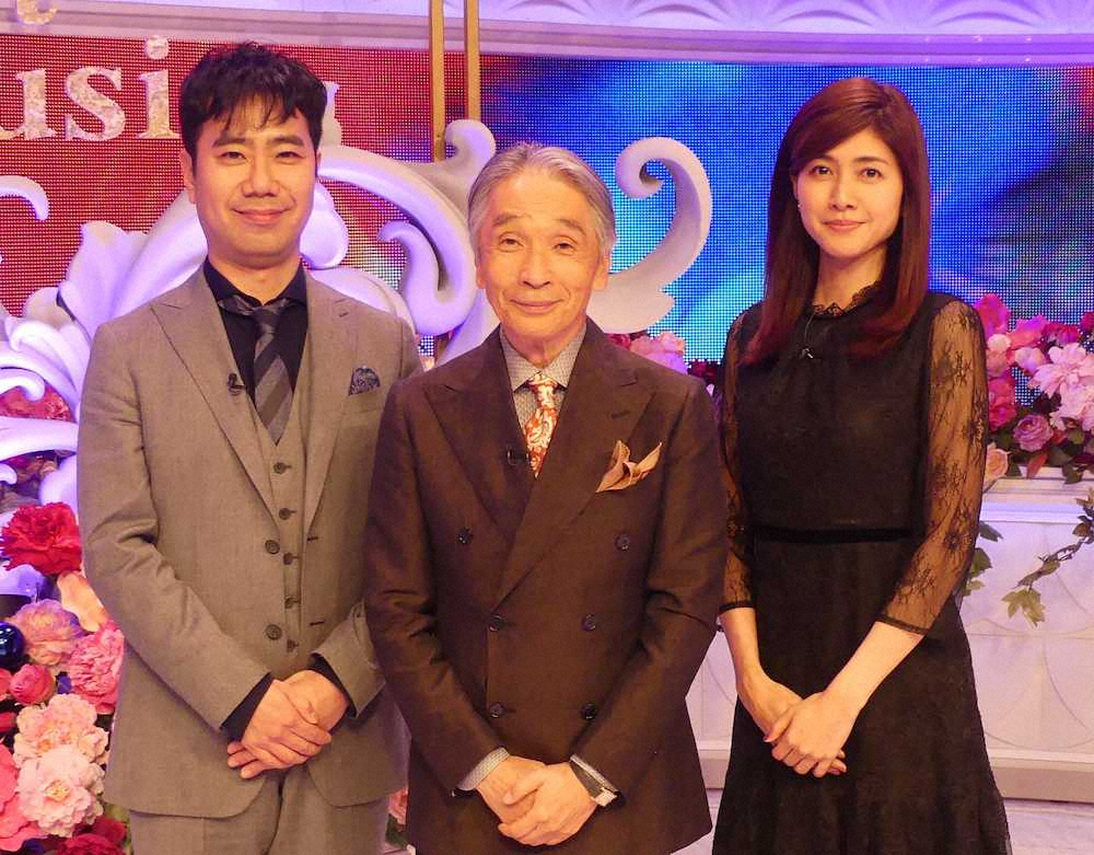 TBS「歌のゴールデンヒット」のMCを務める（左から）藤井隆、堺正章、内田有紀
