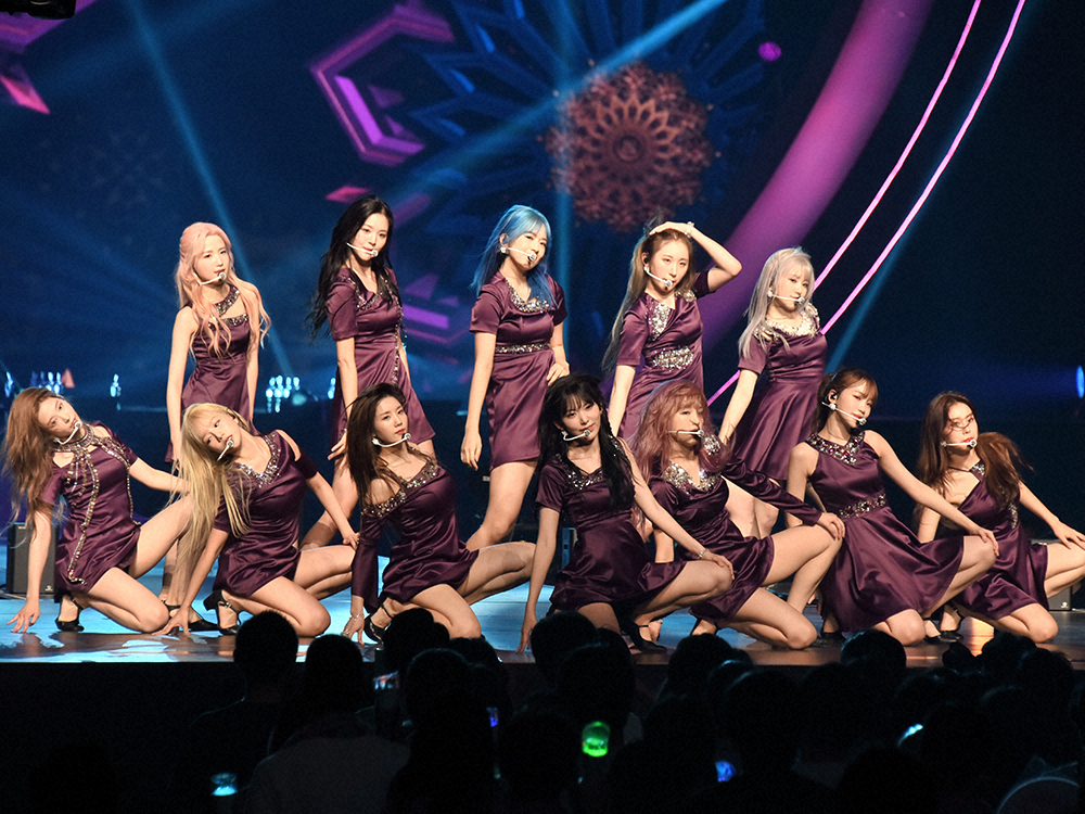 【画像・写真】IZ＊ONE　初の日本ツアー千秋楽も盛況　新曲など全25曲披露