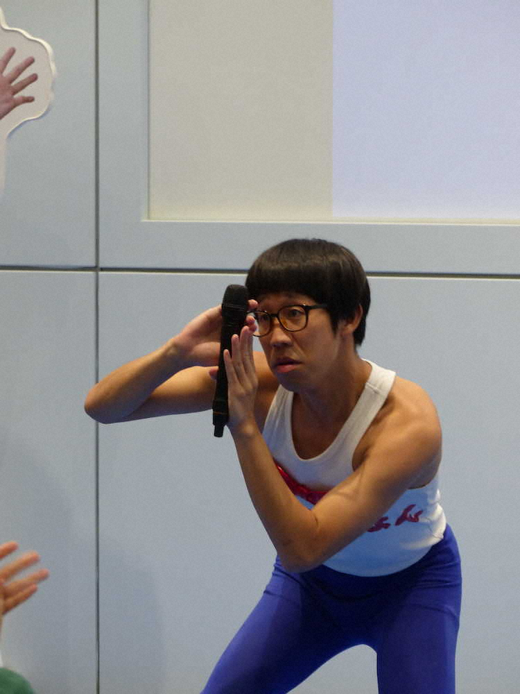 【画像・写真】新婚ひょっこりはん　奥さんは「イカ」という訳は…