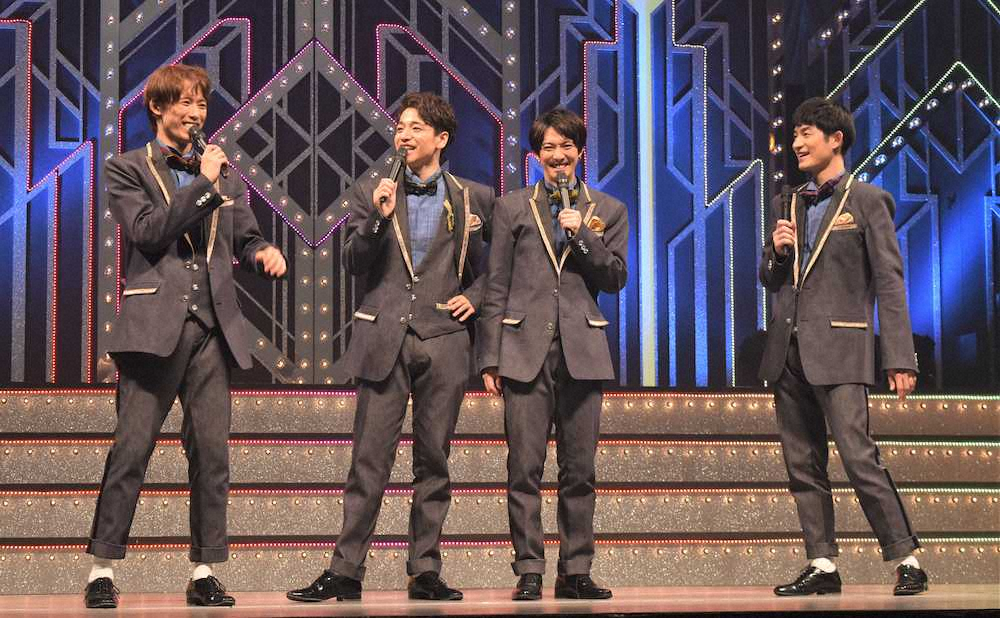 【画像・写真】ふぉ～ゆ～　笑顔で「照明まぶしい」　結成9年目の初コンサートが9日から