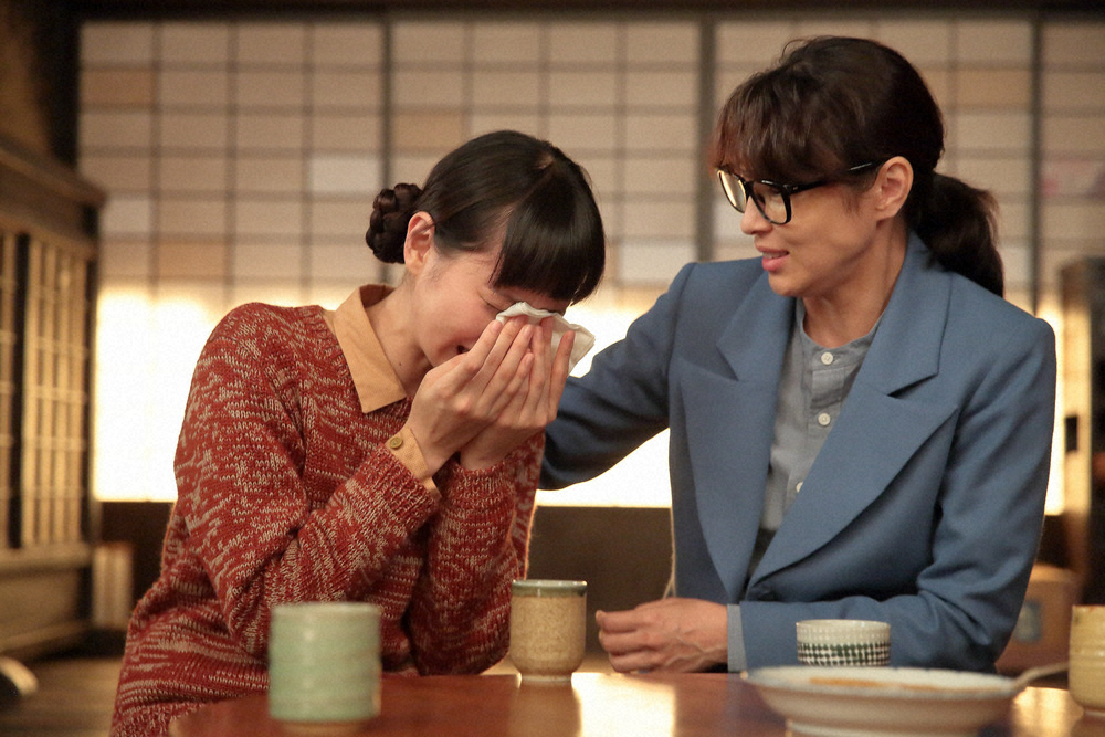 【画像・写真】【明日11月13日のスカーレット】第39話　ちや子と再会した喜美子　自分の境遇に涙が溢れ…