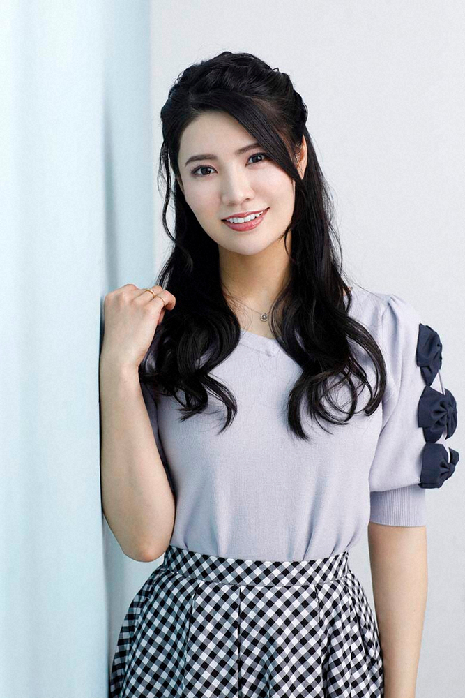 【画像・写真】タレントの倉持明日香