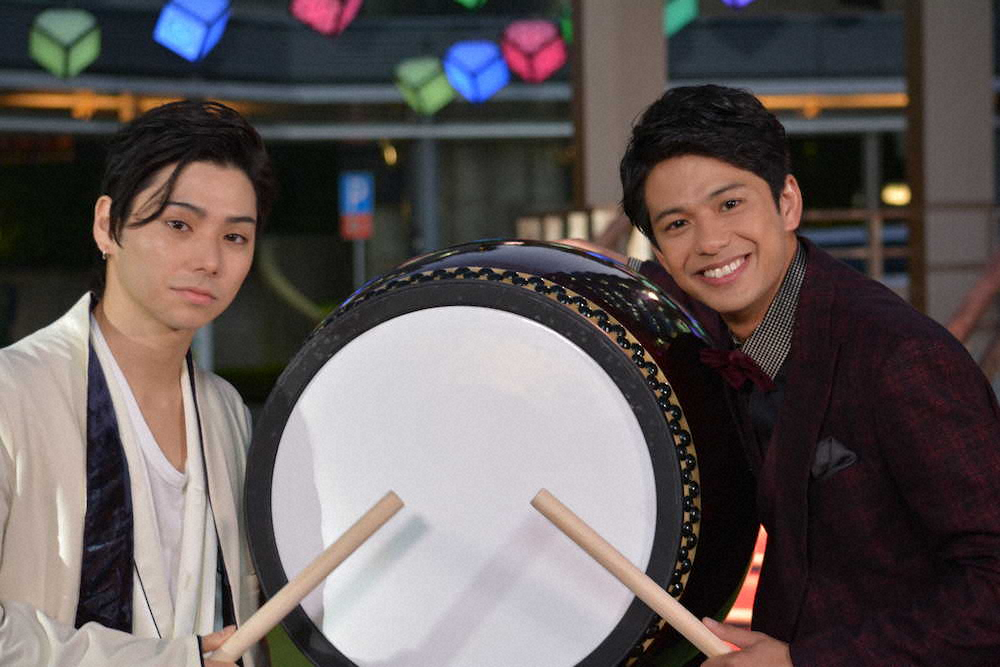 「TBS　Twinkle　Sacas赤坂冬祭り」のイルミネーション点灯を行った村上虹郎（左）と森崎ウィン