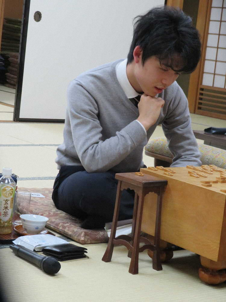 【画像・写真】藤井聡太七段、初の決勝T進出王手！棋聖戦2次予選準決勝で北浜八段に勝利