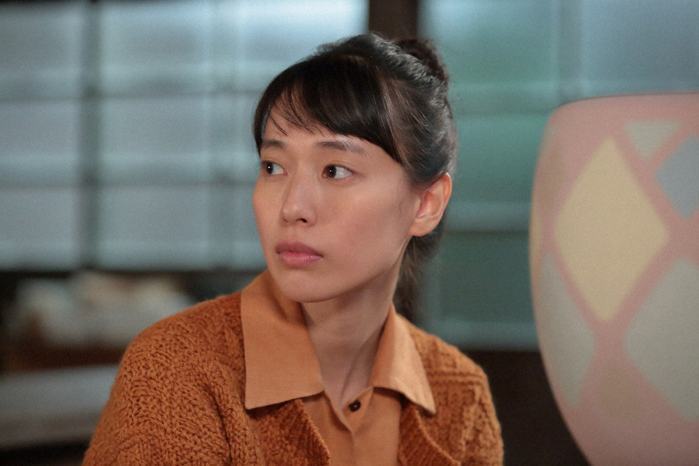 連続テレビ小説 スカーレット 第71話 十代田八郎の陶芸展の結果を心配する川原喜美子 戸田恵梨香 C Nhk スポニチ Sponichi Annex 芸能
