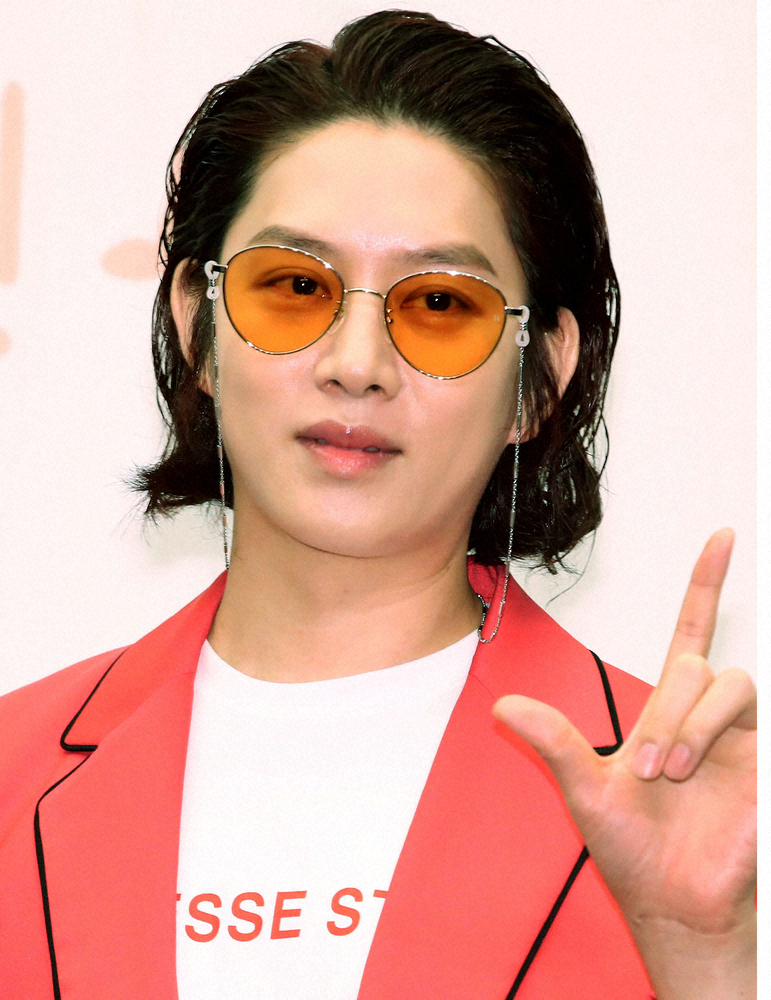 【画像・写真】「TWICE」モモが「SUPER　JUNIOR」ヒチョルと交際　双方の事務所認める