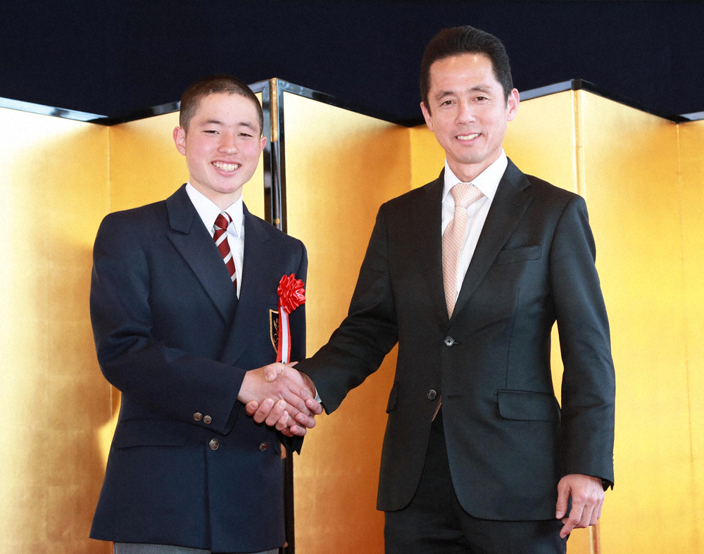 【画像・写真】武藤彩未、ソロで再始動！父は元JRA騎手で現調教師、弟も騎手「父の馬で弟が勝ったら歌いたい」