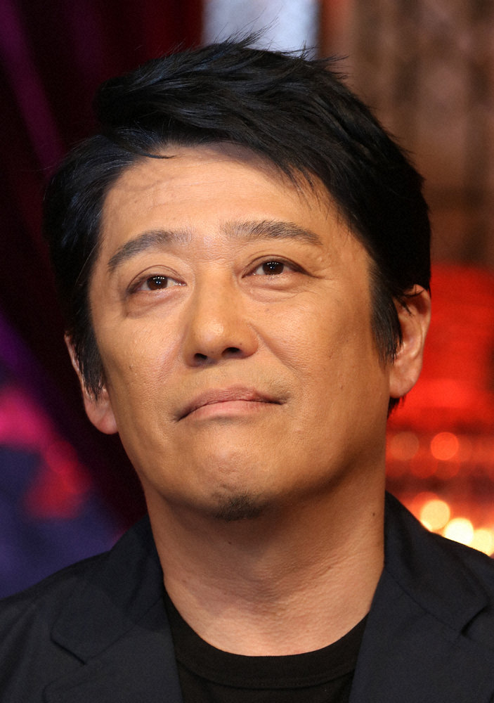 【画像・写真】右目手術の坂上忍　メガネ姿で「バイキング」出演　「しばらくお見苦しいかも」