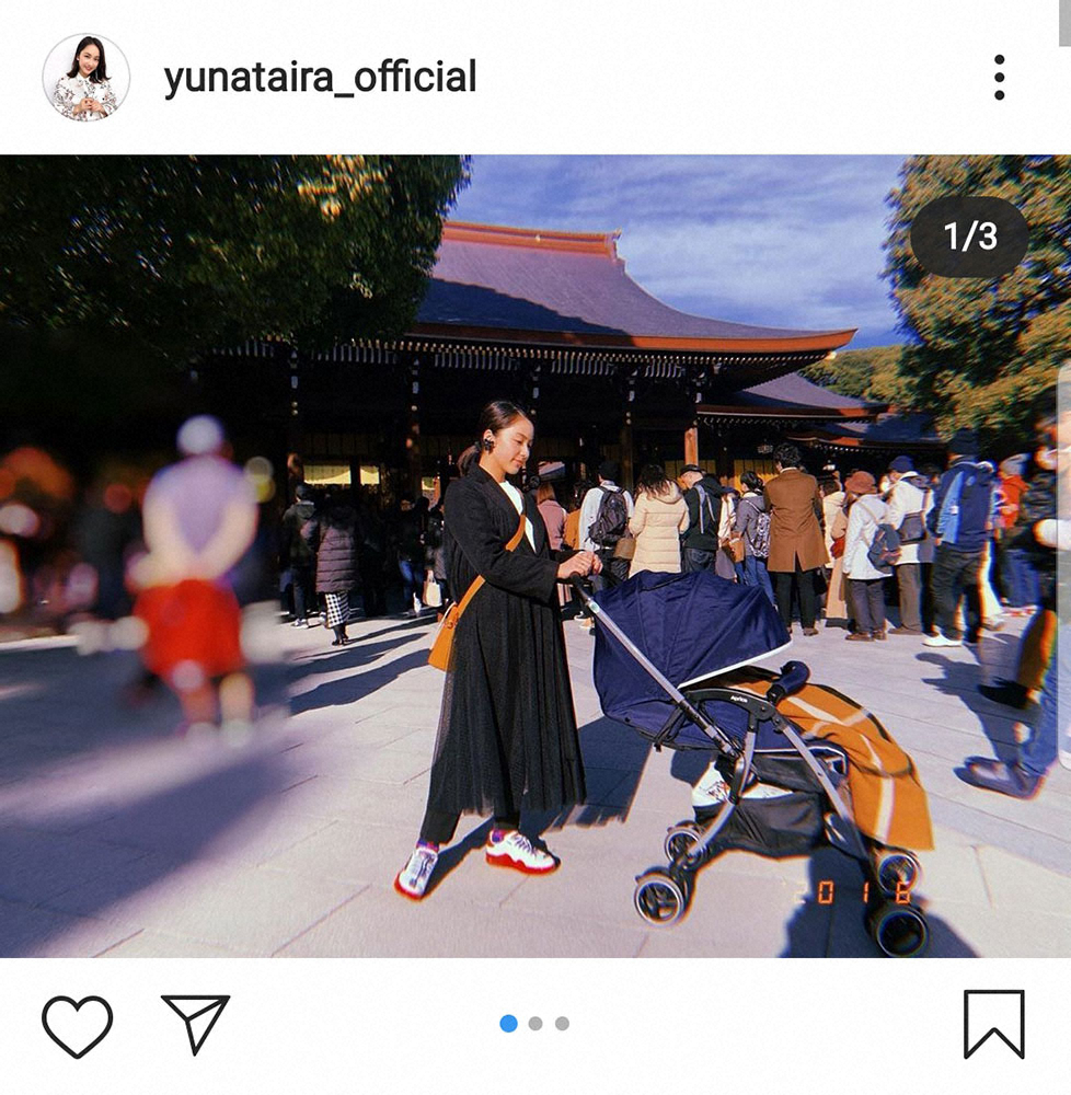 【画像・写真】平祐奈　姉の愛梨と明治神宮に参拝　姉妹ツーショットに「美女度高すぎ」