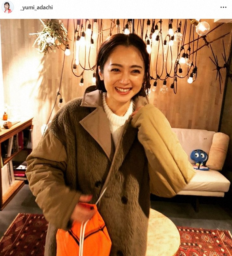 【画像・写真】「さらに若返ってる…」安達祐実、2020年もかわいさ全開　髪切った写真に「不老不死ですか！？」