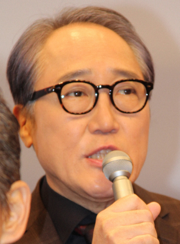 ドラマ「10の秘密」の制作発表会見に出席した俳優の佐野史郎