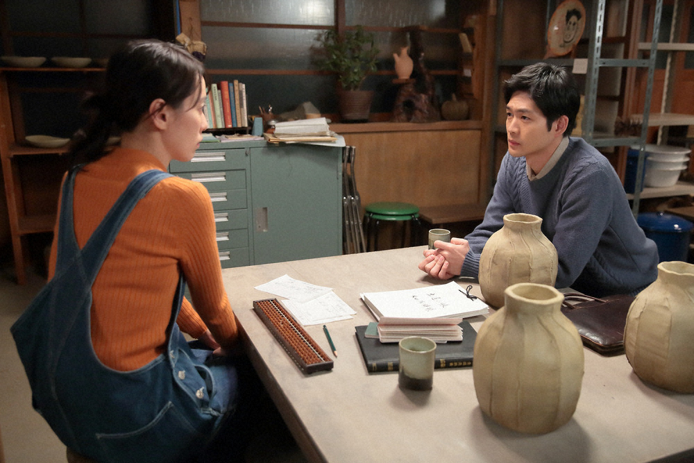 【画像・写真】【明日1月28日のスカーレット】第98話　初の窯焚きに失敗した喜美子　八郎の言葉も受け入れず