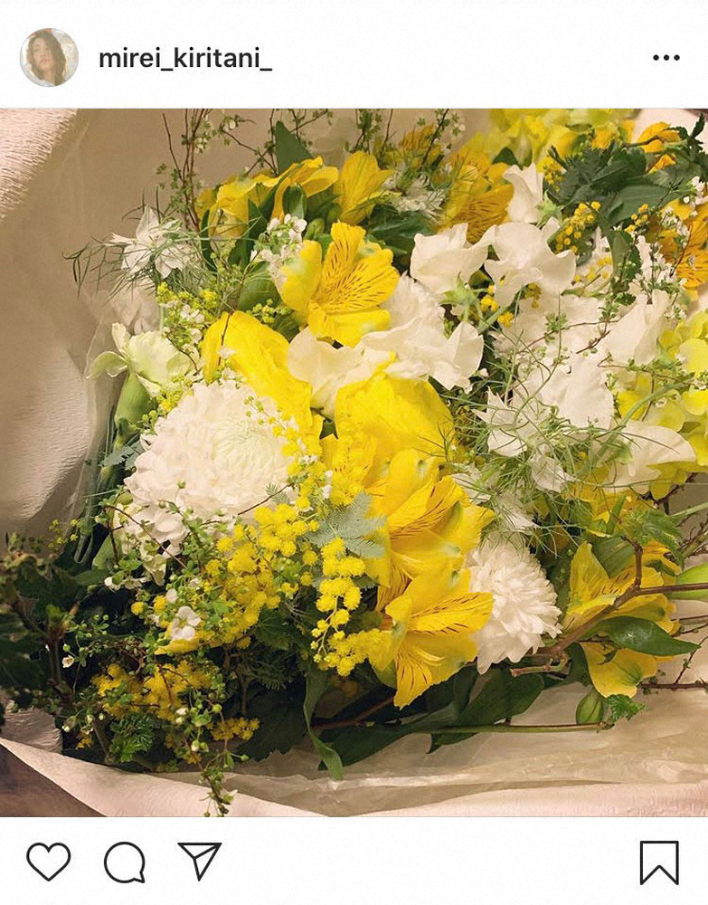 【画像・写真】第1子妊娠発表の桐谷美玲　花束の写真添え祝福に「感謝感激」