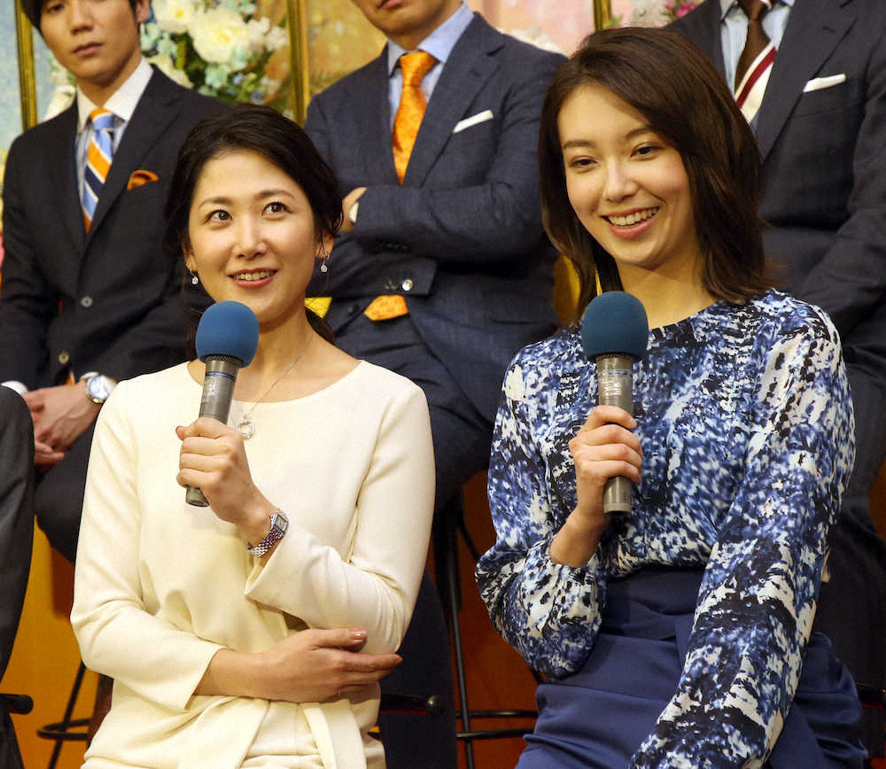 桑子真帆アナ（左）と和久田麻由子アナ