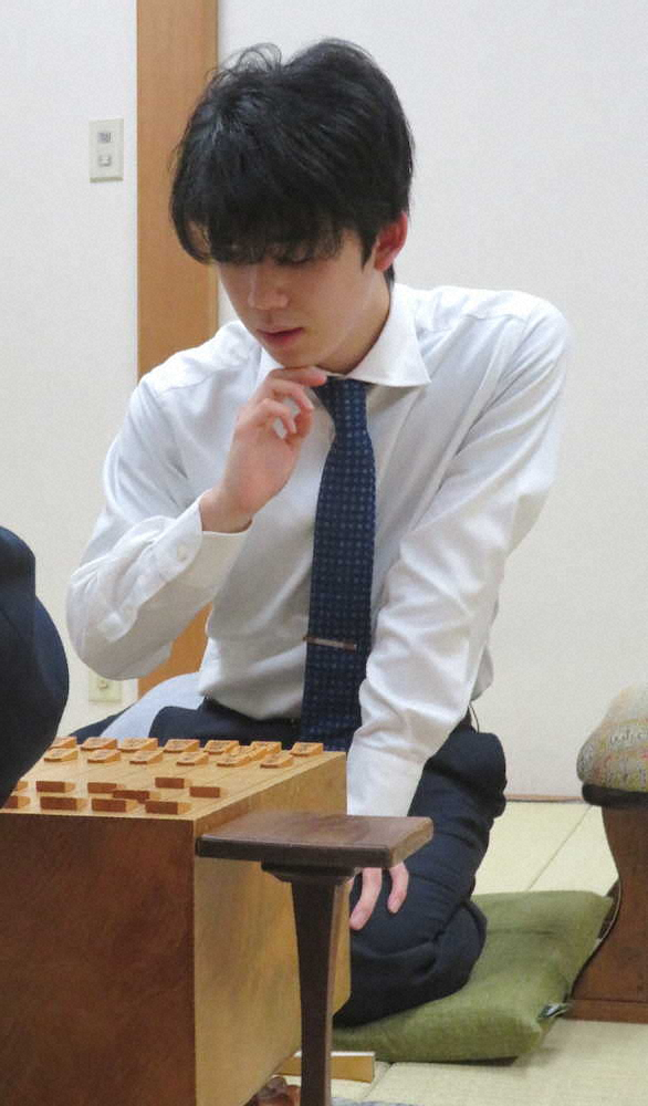 【画像・写真】藤井七段　棋聖戦1回戦突破　史上最年少タイトル挑戦へ「盤上に集中する」
