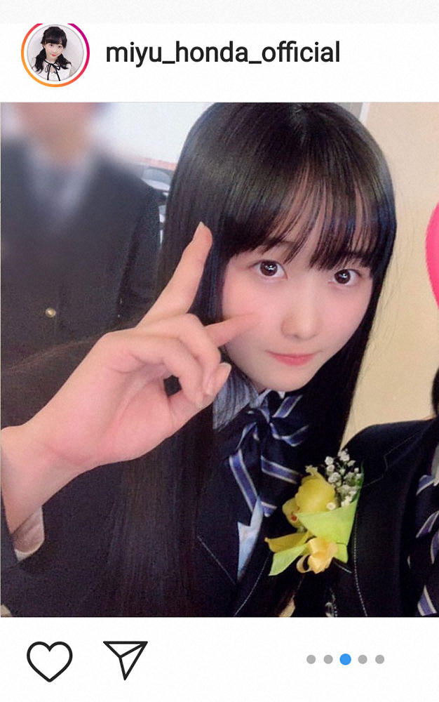 【画像・写真】本田望結　制服姿で中学卒業を報告「芸能人としてフィギュアスケーターとして前を向いて頑張ります」