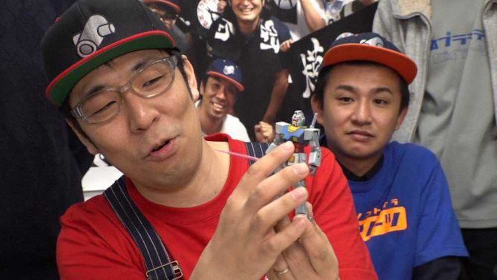 【画像・写真】「鉄アート」「ガンプラ」…モノづくりに没頭しすぎた芸人は今