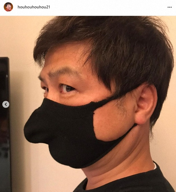 【画像・写真】月亭方正「娘がマスク作ってくれた」一見普通の黒マスク、横から見ると…「奇抜すぎ！」