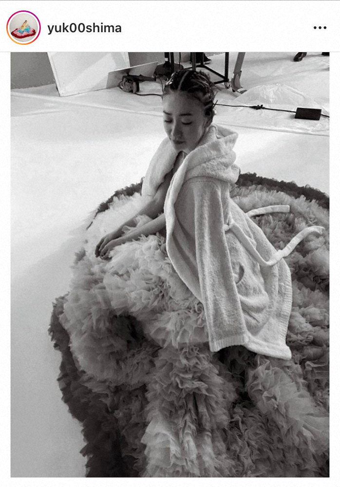 【画像・写真】大島優子　ガン見する姪っ子にツッコミ「好きなのはわかるが」　バスローブで色っぽいオフショットも