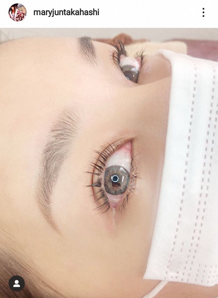 【画像・写真】高橋メアリージュン「すっぴんでも目力で」目元アップ写真に反響「吸い込まれそう」「宝石みたい」