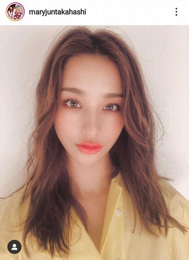 【画像・写真】高橋メアリージュン「まるで寝癖のように見せる」ヘアメイク披露に「芸術的な美しさ」「女神」