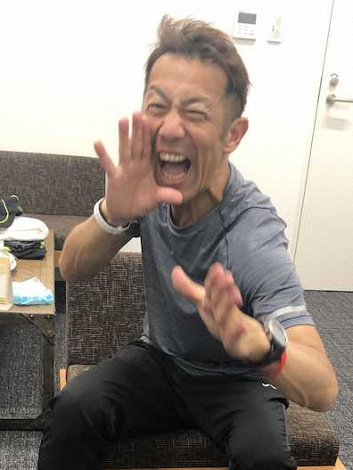 【画像・写真】ソフトバンク―ロッテ戦を見守る森脇健二