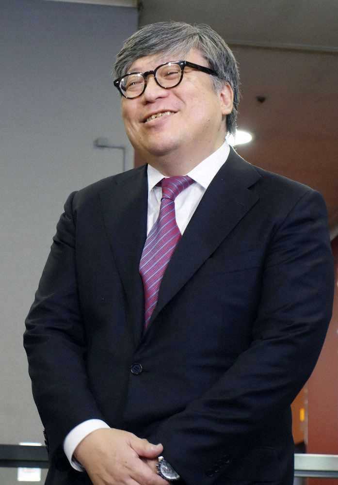 【画像・写真】結婚の喜びを語る新原氏