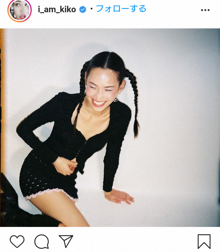 【画像・写真】水原希子　妹撮影、笑顔のミニスカ姿公開に「やっぱりスタイルいい」「素の希子ちゃん」