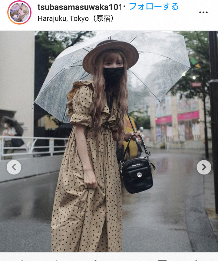 【画像・写真】益若つばさ　黒マスクの“雨の日コーデ”反響「すれ違ったらガン見」「かっちょいー」