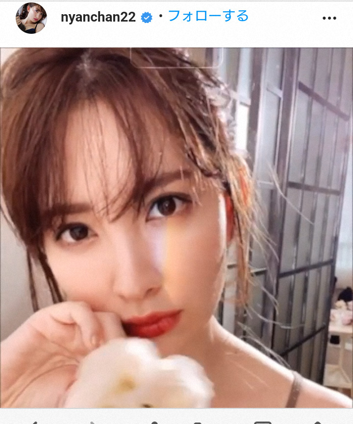 【画像・写真】小嶋陽菜　うっとり表情動画公開に「てんし」「メロメロなのだぁ」「日に日に色気でてくる」