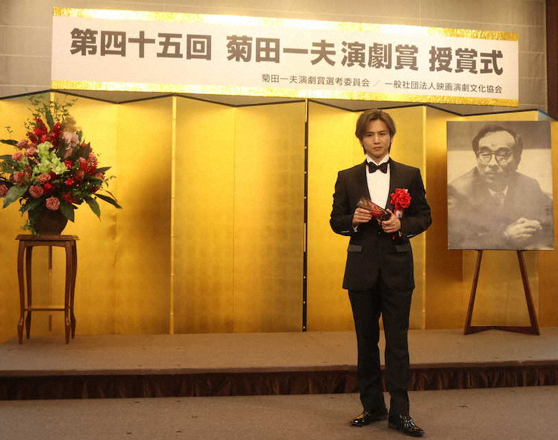 【画像・写真】第45回菊田一夫演劇賞で演劇大賞を受賞した堂本光一（撮影・糸賀　日向子）