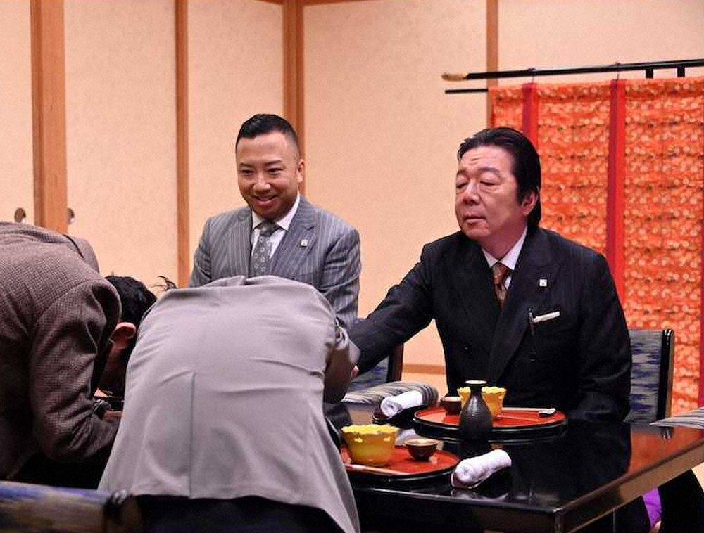 【画像・写真】“抜き芸”の人・古田新太　今回は「一生懸命力んでます」　最後は半沢に「ガツンとやられますんで」