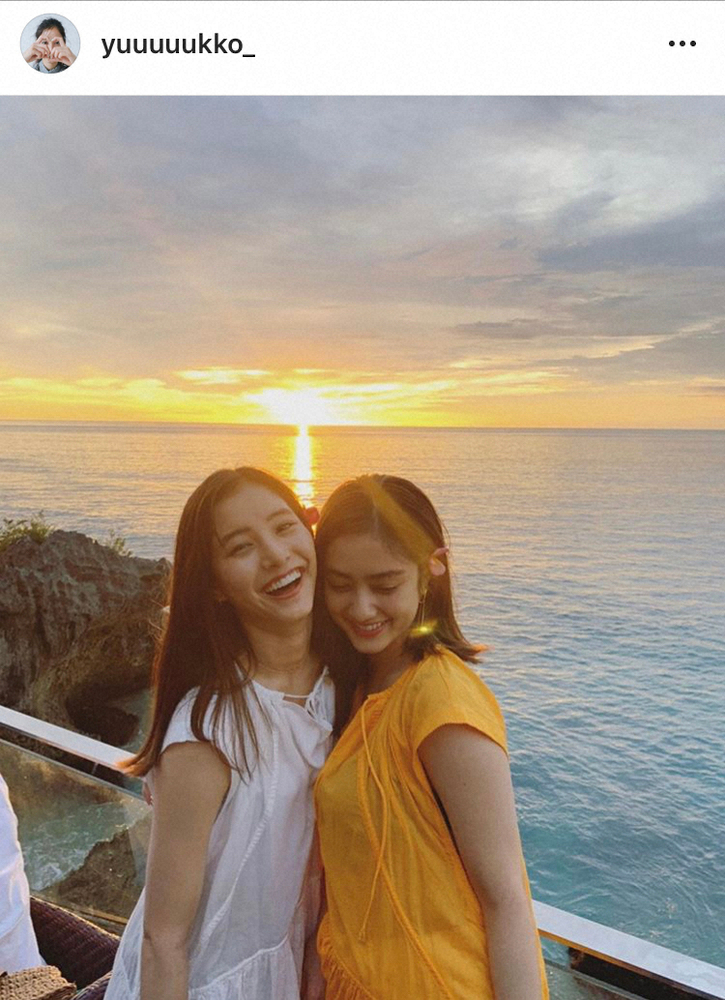 【画像・写真】新木優子　「25歳の誕生日」谷まりあとの密着2ショット公開「この2人は最強」「眼福」