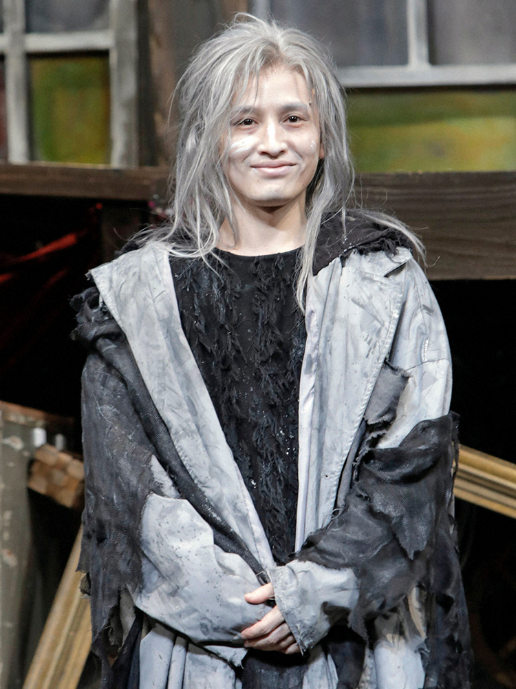 【画像・写真】浜中文一　主演舞台初日!複数の役で一番難しいのは「赤ちゃんの泣き声」