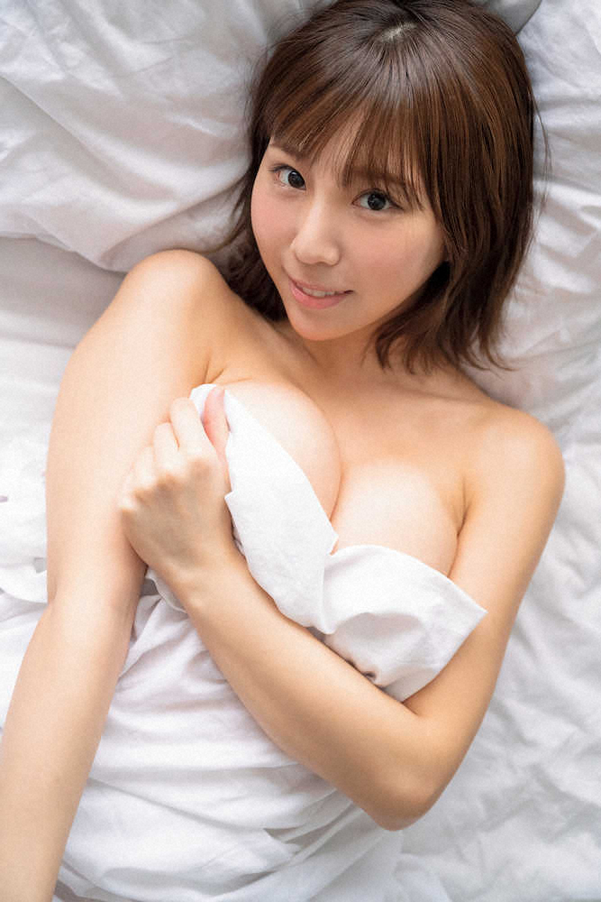 【画像・写真】日向葵衣「たくさん癒やされて」　最新DVDで大胆“艶技”