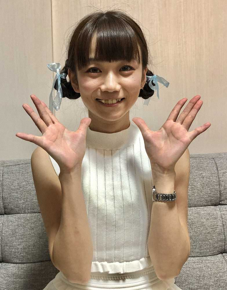 【画像・写真】星野明日香YouTubeアシスタントデビュー！芸能ニュースに興味津々「石田ゆり子さんの美しさに感動」