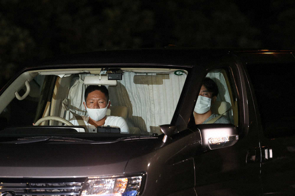 【画像・写真】伊勢谷友介容疑者逮捕　自宅リビングで大麻4袋20.3グラム所持　“巻き紙”吸引具も発見